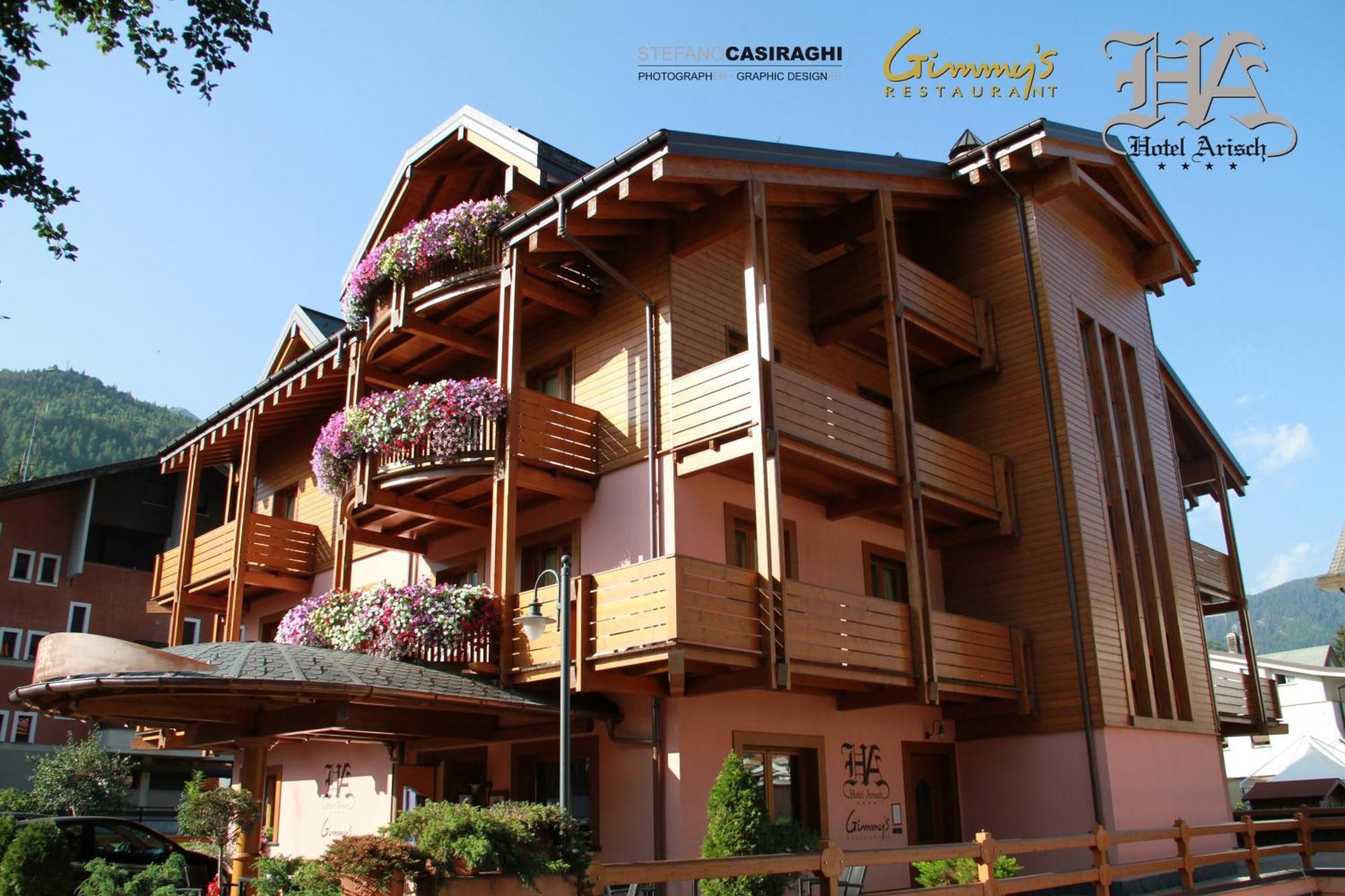 Hotel Arisch Aprica Dış mekan fotoğraf