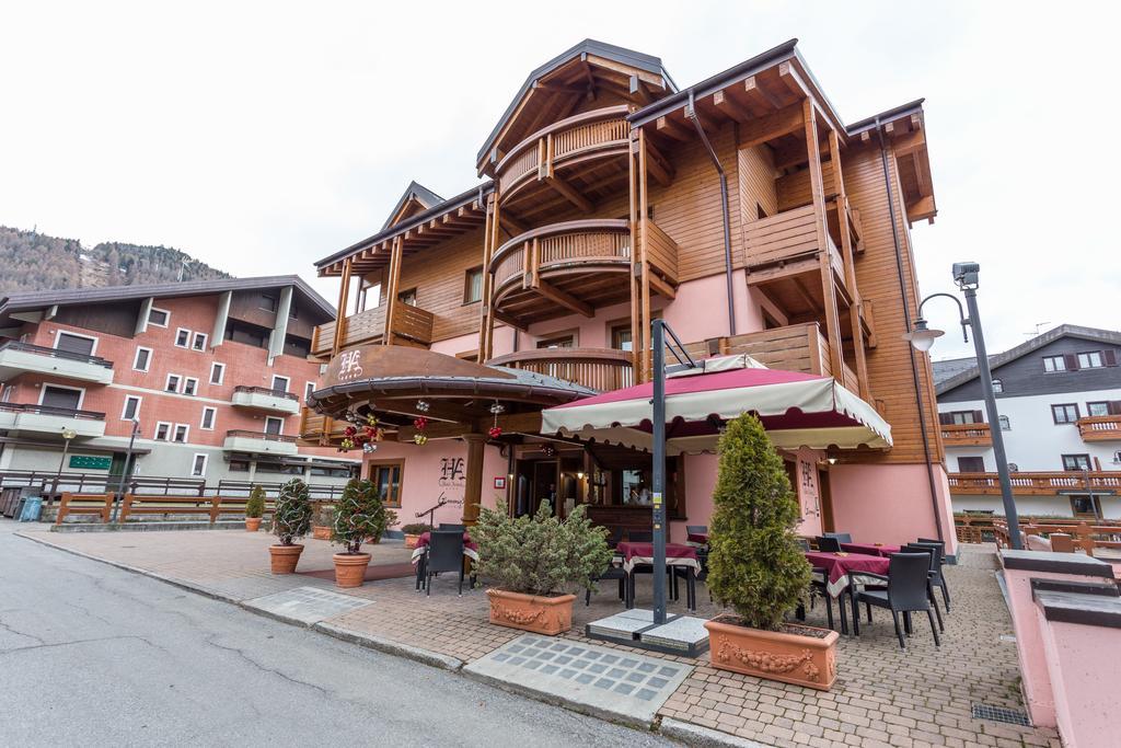 Hotel Arisch Aprica Dış mekan fotoğraf